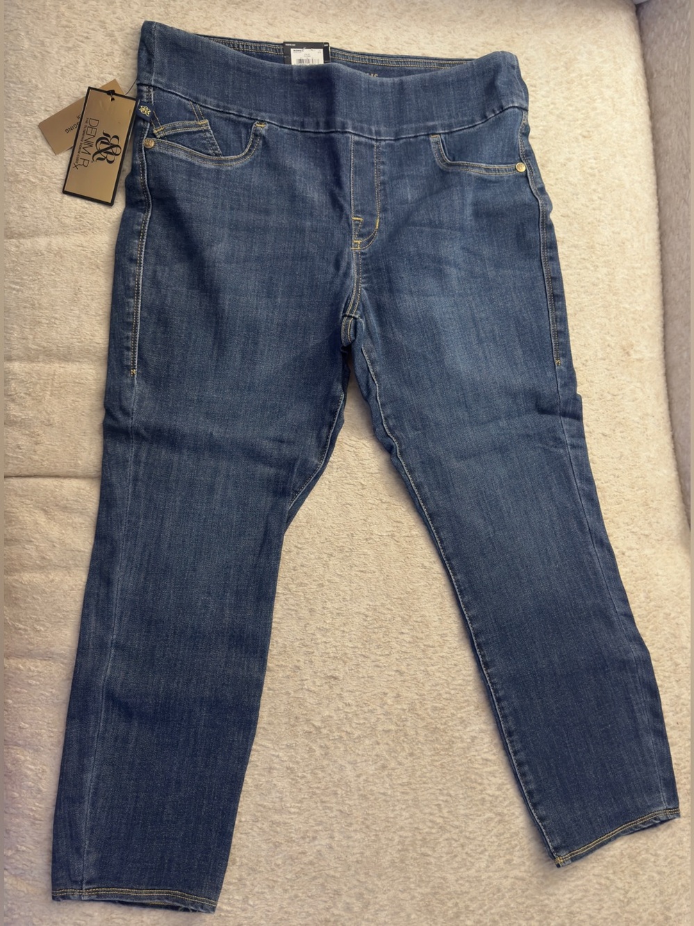 NWT Rock & Republic DenimRx Women’s Size 16 Capri Pull-On Skinny Jeans